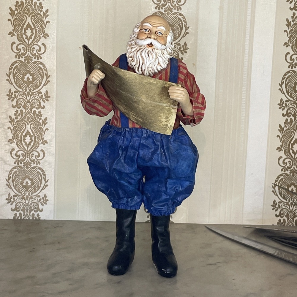 Craven Pottery Santa Claus 9.25 Decoration Display Standing List Reading Fabric